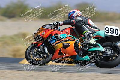 media/Mar-21-2025-CVMA Friday Practice (Fri) [[30cd4fe323]]/5-Racer 4/Session 4 (Turn 16)/